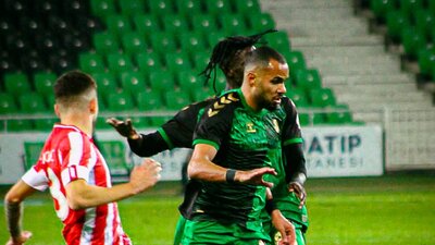 Sakaryaspor'dan kritik galibiyet!