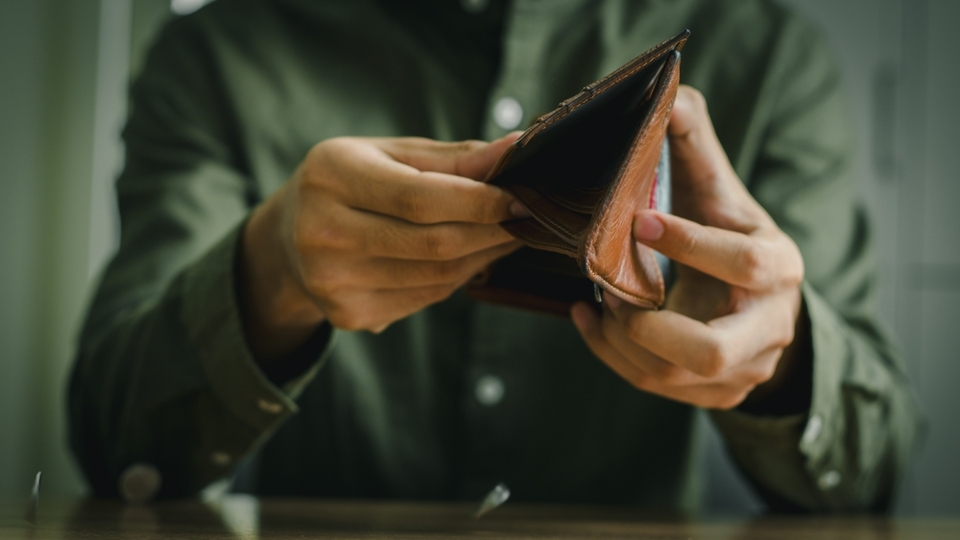 3 Türk'ten 1'i "yoksulum" diyor