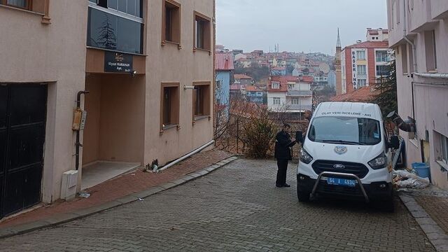 3 çocuğu odasında uyuyordu! "Eşimi öldürdüm çocukları alın!"