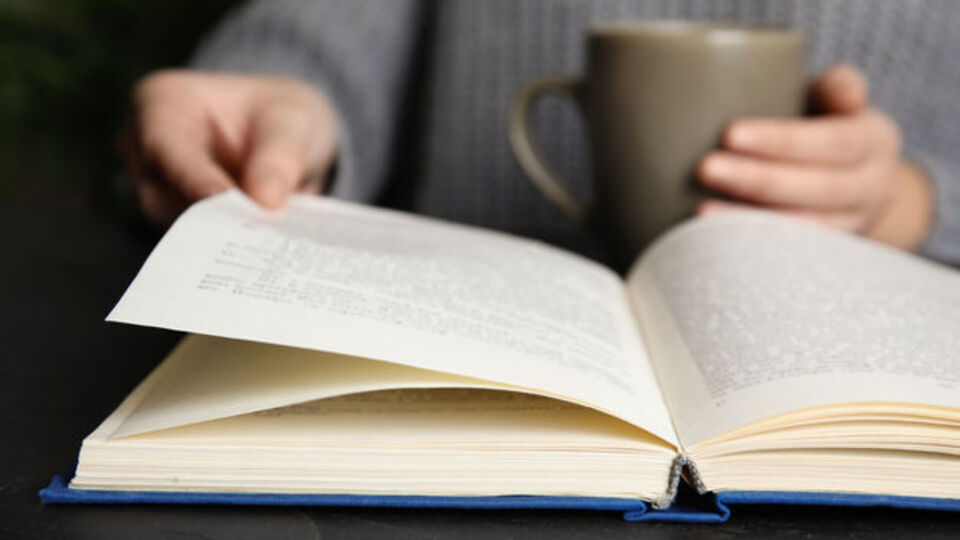 Düzenli Kitap Okumanın Faydaları