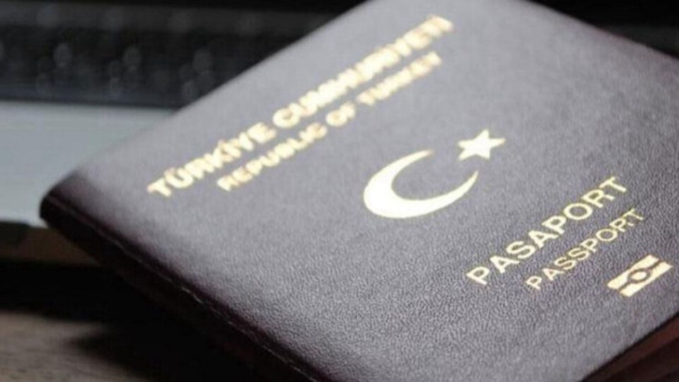 'Gri pasaport' davasında beraat