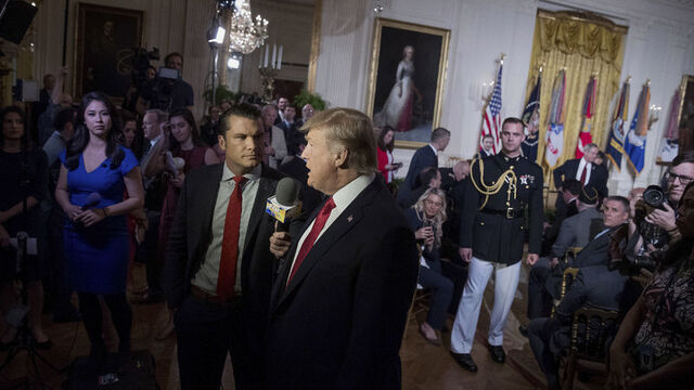 Trump savunma bakanı adayını değiştirebilir