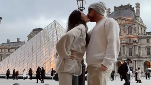 Paris'te evlilik teklifi