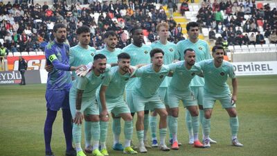 Erokspor üst tura yükseldi!