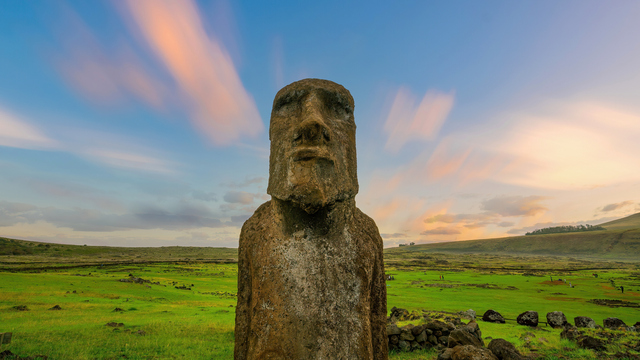  Dünyanın en gizemli heykelleri!
