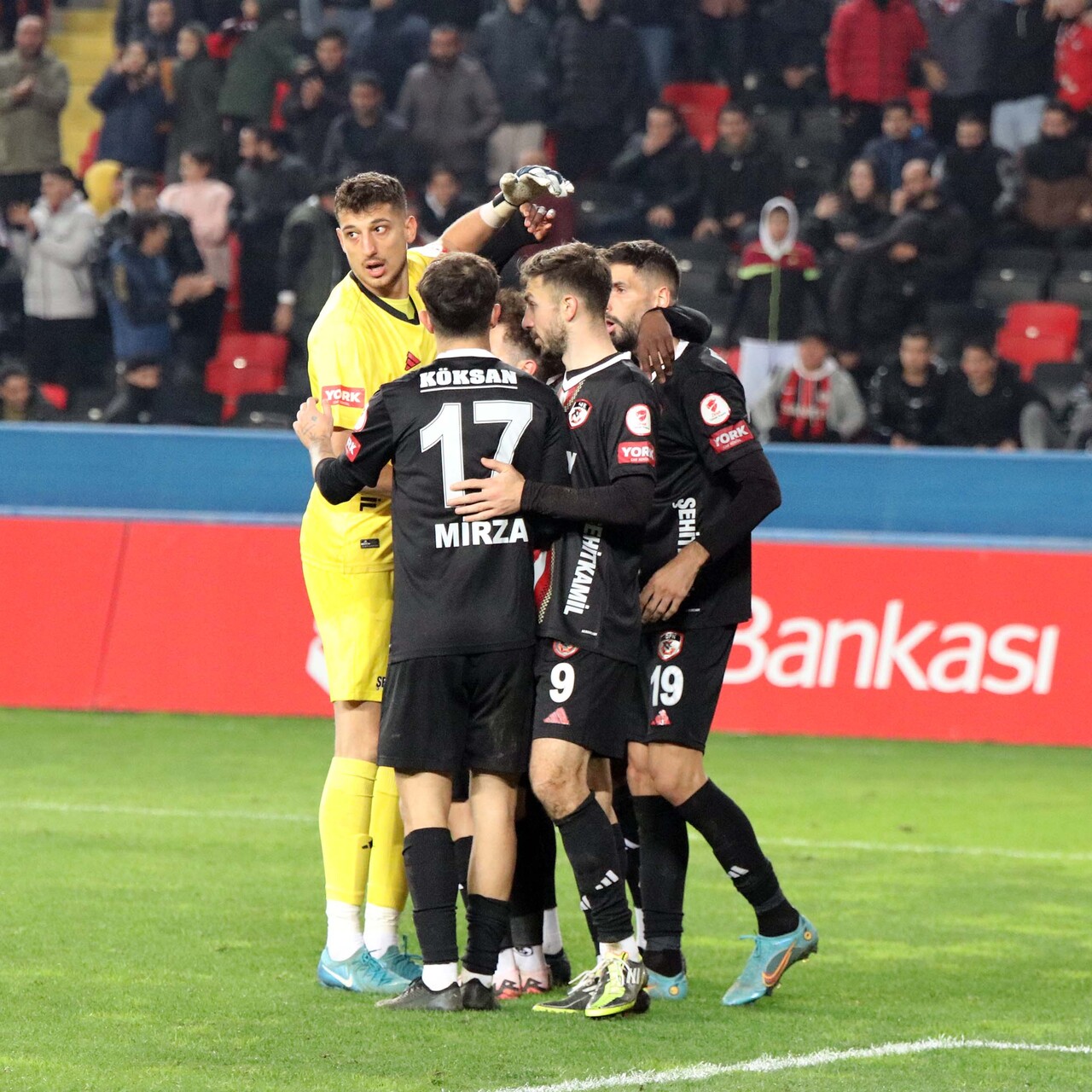 Gaziantep FK kupada turu tek golle aldı!