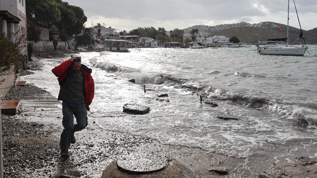 Ege için kuvvetli sağanak uyarısı