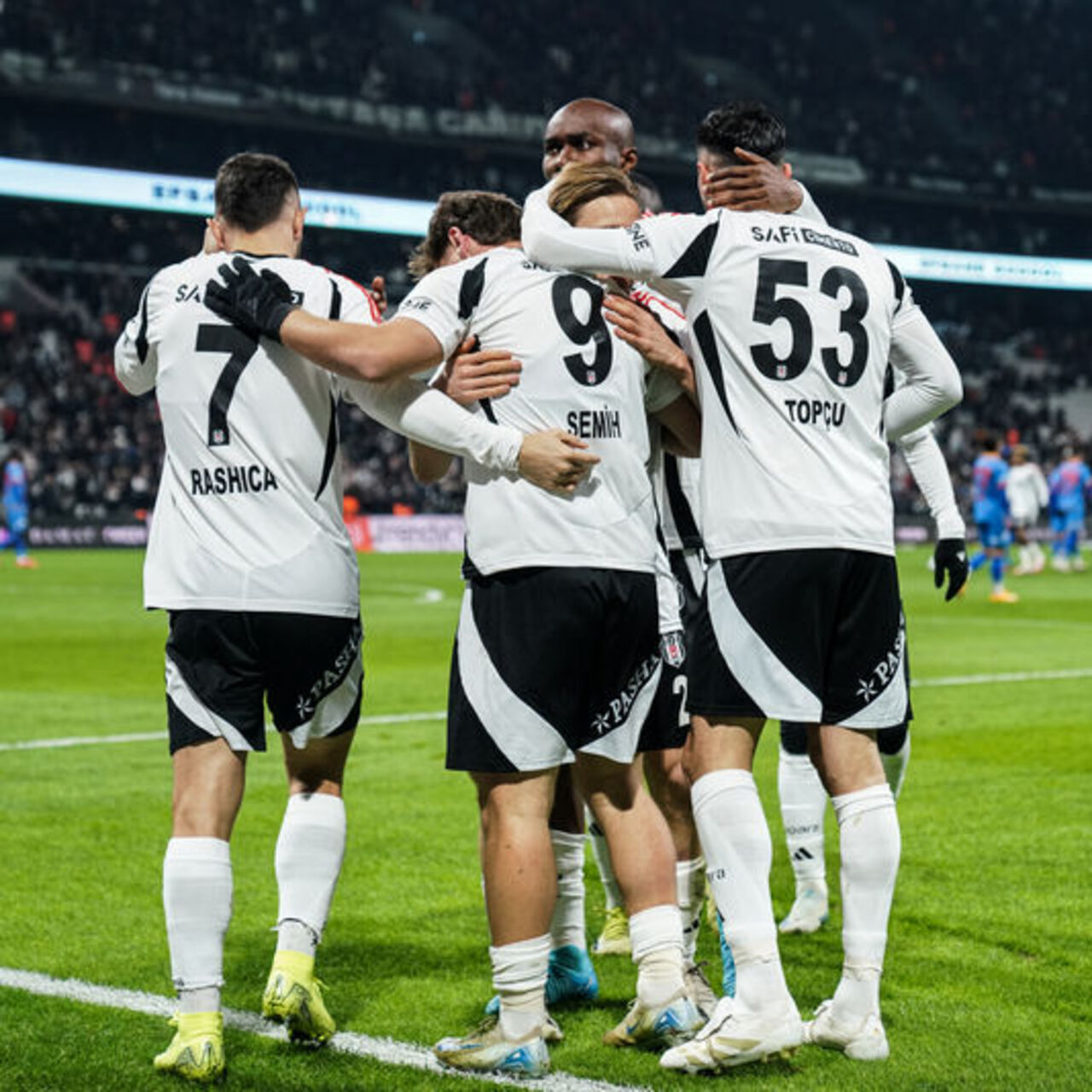 Beşiktaş'ta hedef derbi galibiyeti!