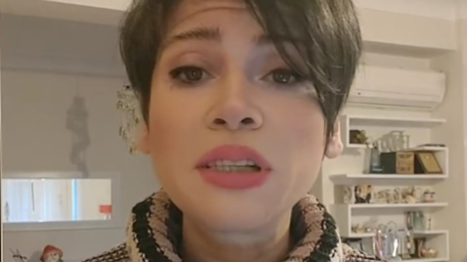 Aydilge'den 'Cıstak' tepkisi