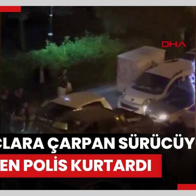 Kamyonetini yayaların üzerine sürüp park halindeki araçlara çarpan sürücüyü linçten polis kurtardı