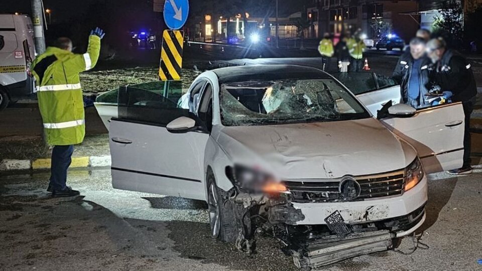 Alkollü uzman çavuşun otomobille çarptığı polis şehit oldu