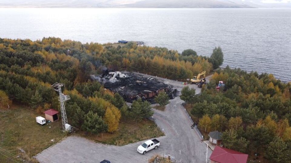 Çıldır'ın "Kütük Ev"i yeniden yapılacak