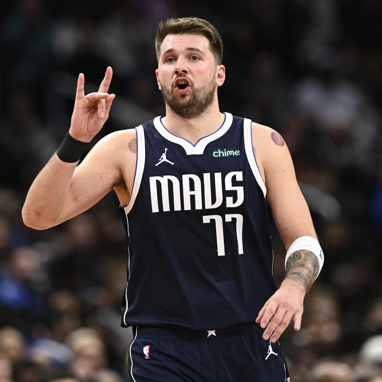 NBA'de Dallas seriye bağladı!