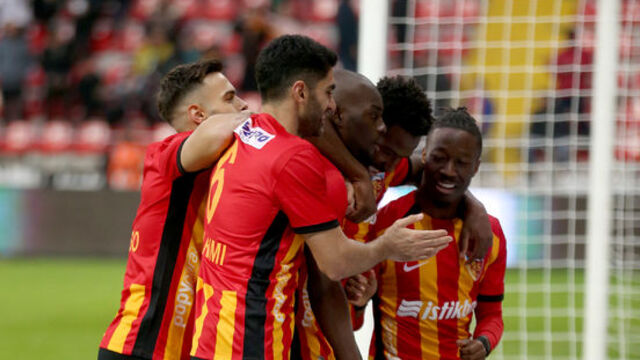  Kayserispor ikinci yarıda açıldı!