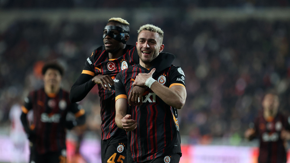 Galatasaray, zirvede puan farkını açtı