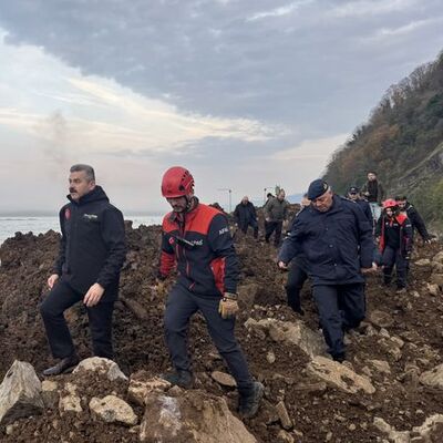 Karadeniz Sahil Yolu ulaşıma açıldı