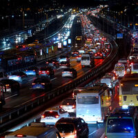 İstanbul'da erken saatlerde yoğun trafik | Son dakika haberleri thumbnail