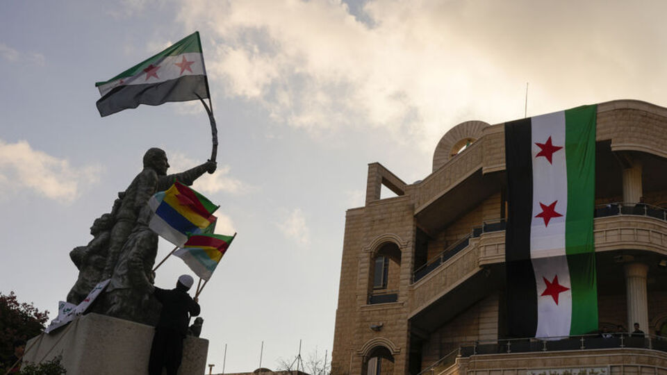 Suriye'de geçiş süreci nasıl olacak?