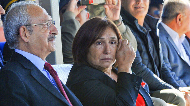 Kılıçdaroğlu ve eşi trafik kazası geçirdi