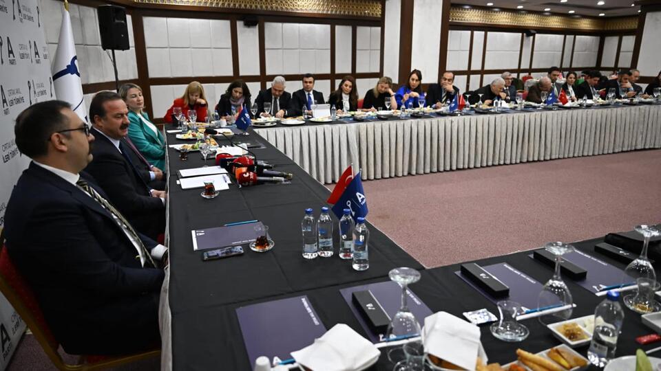 Ağıralioğlu'ndan PYD/YPG uyarısı