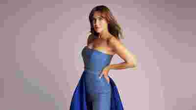 Şevval Sam ile İskender Paydaş aynı sahnede