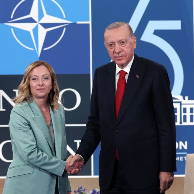 Cumhurbaşkanı Erdoğan'dan diplomasi trafiği