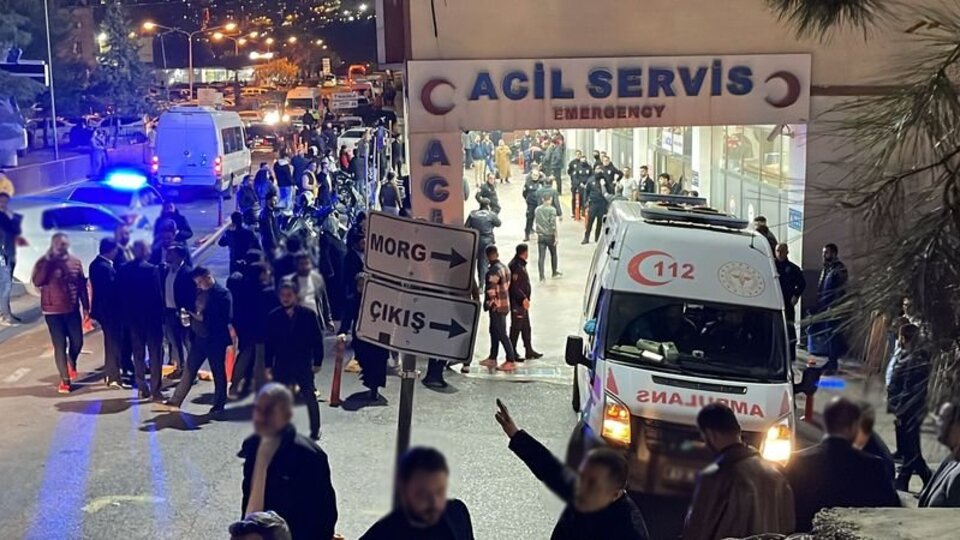 İki kardeş tabancayla vuruldu: 1 ölü, 1 yaralı