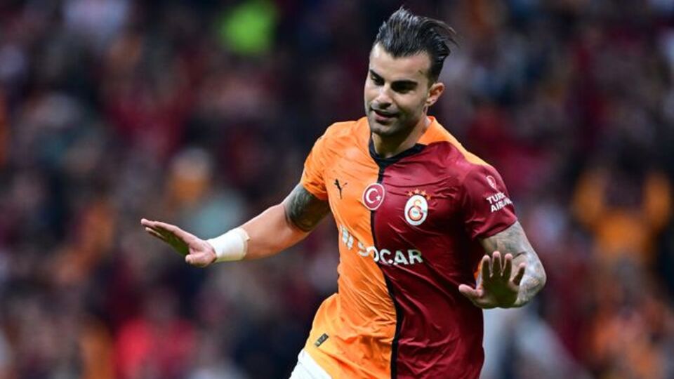 "Herkesi final için rezervasyona çağırıyorum"