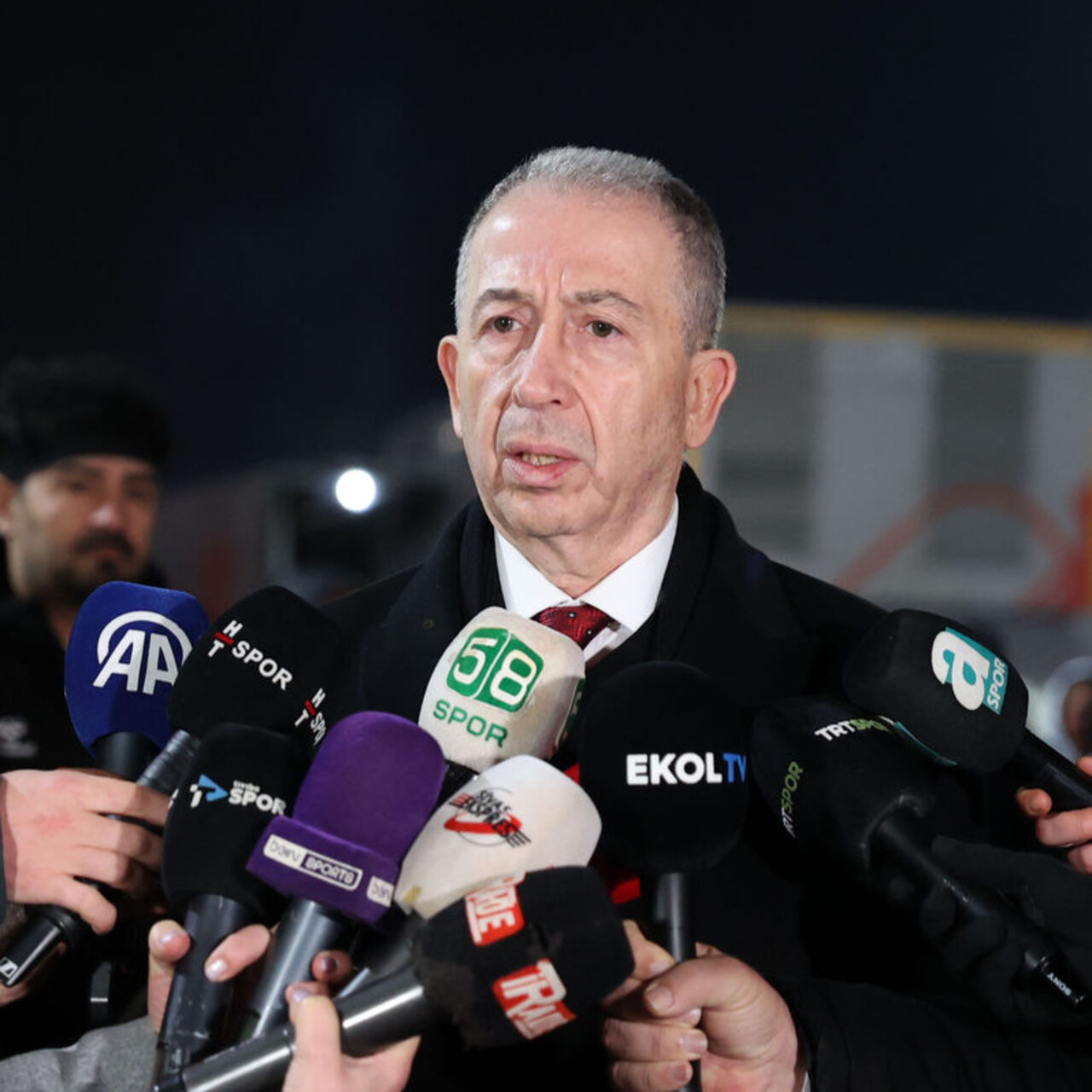 Öztürk'ten Ilıcalı ve Mourinho'ya cevap!