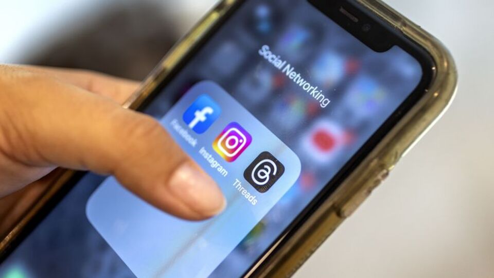 Instagram, WhatsApp ve Facebook çöktü mü?