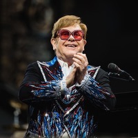 'Yılın İkonu' Elton John