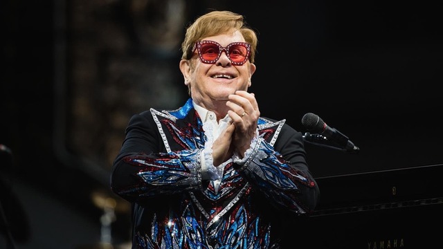 'Yılın İkonu' Elton John