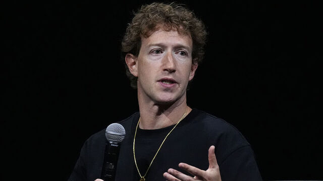 Zuckerberg'den seçim sonrası Trump bağışı