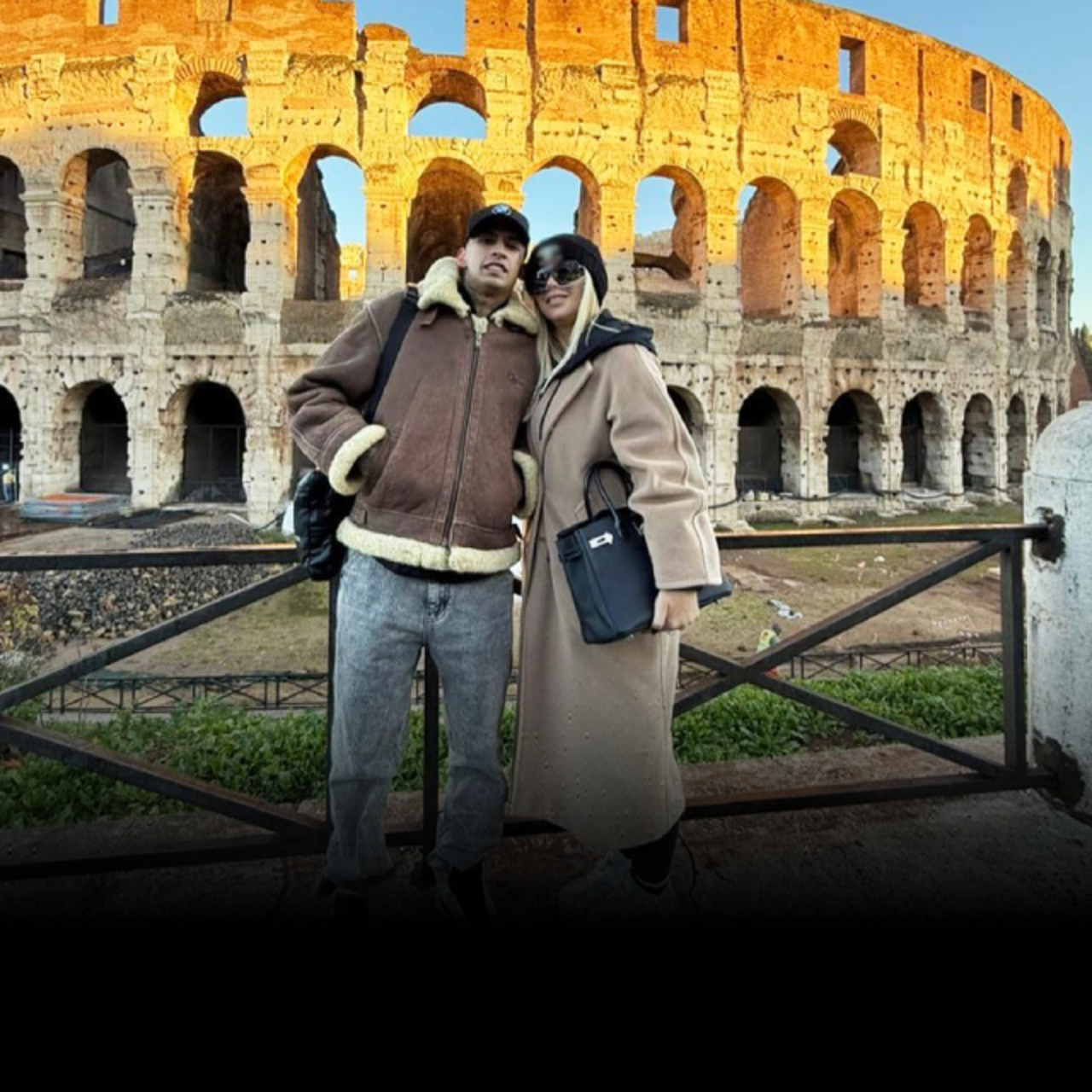 Âşıklar Roma tatilinde