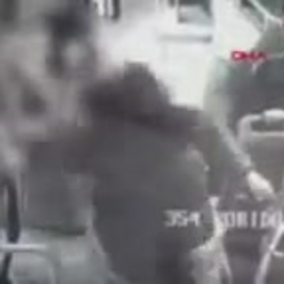 Kayseri'de özel halk otobüsündeki hırsızlık anı kamerada