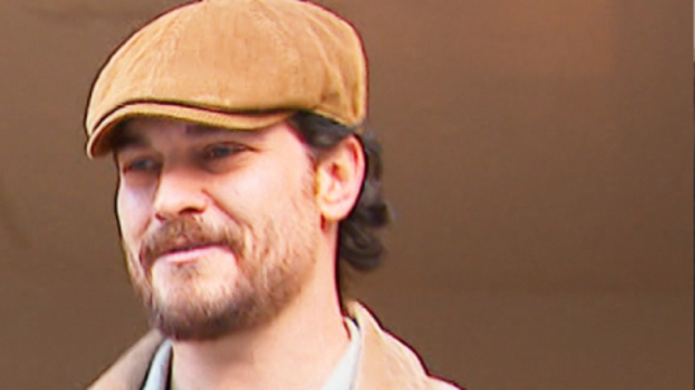  "Her şeye inanmayın"