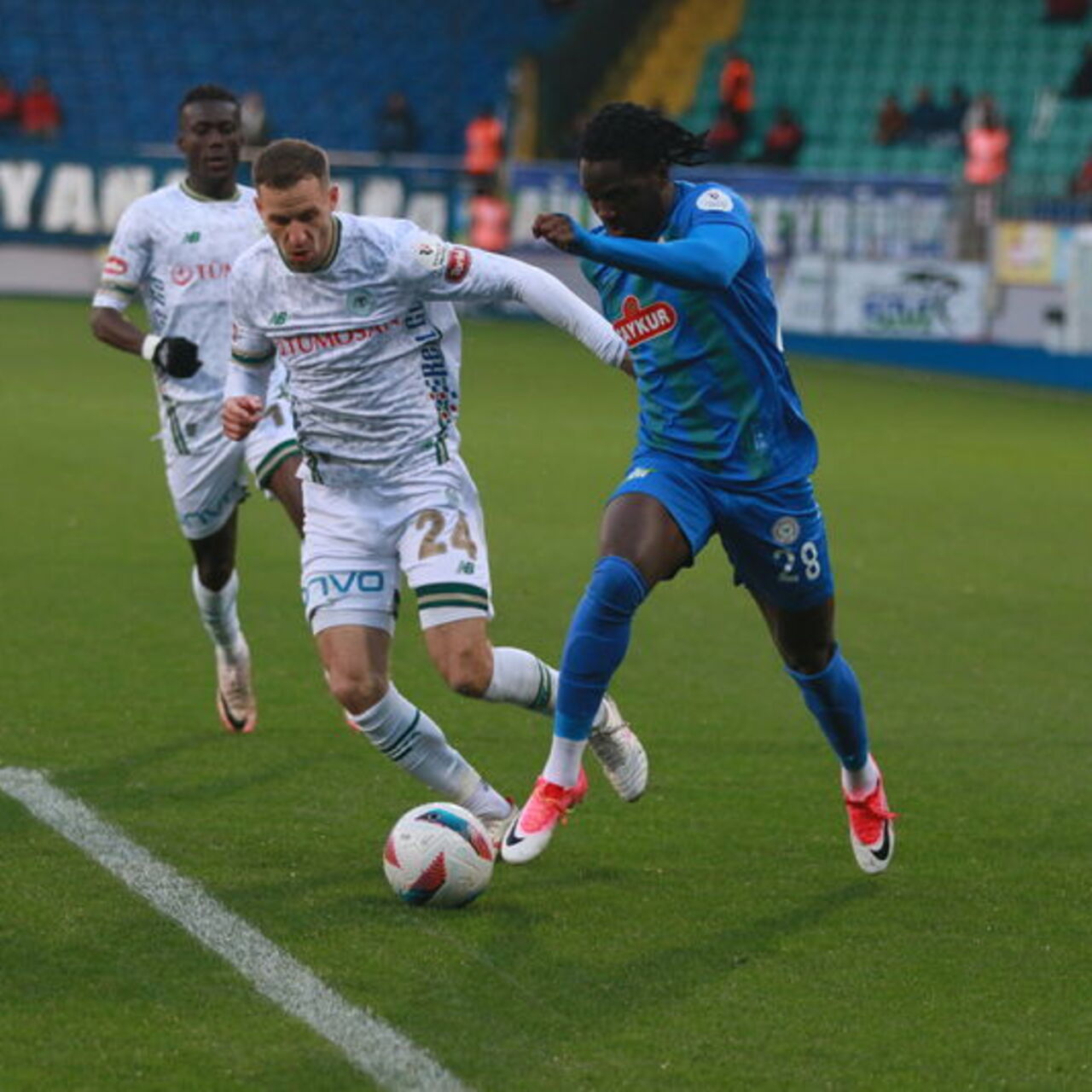 Rizespor ile Konyaspor yenişemedi