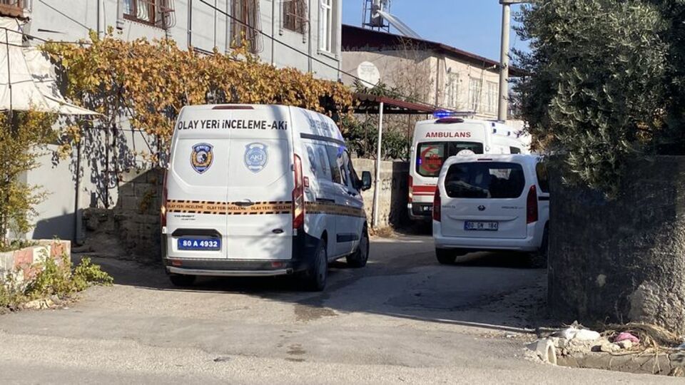 Köpeğiyle birlikte yangında öldü!