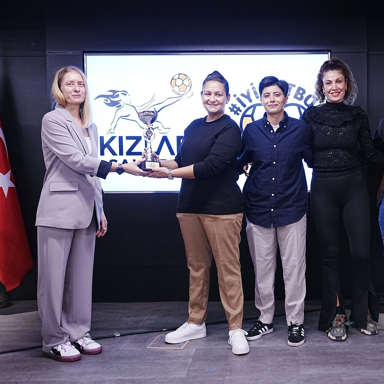 İyi futbol ödülleri, sahiplerini buldu
