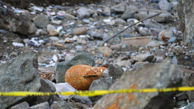 Patlamamış 'su altı bombası' panik yarattı