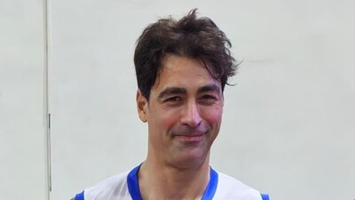 Basketbol maçına çıktı