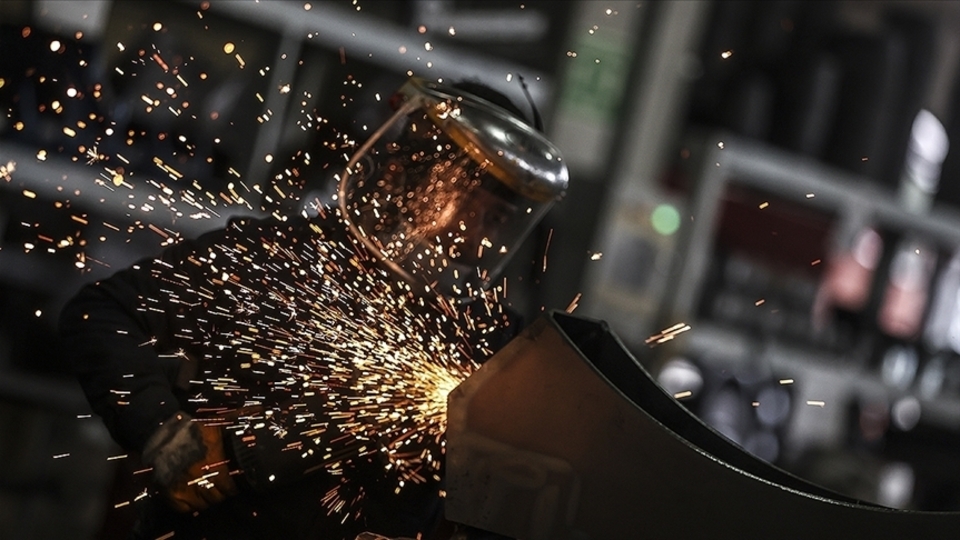 Hizmet üretim endeksi yüzde 2 azaldı