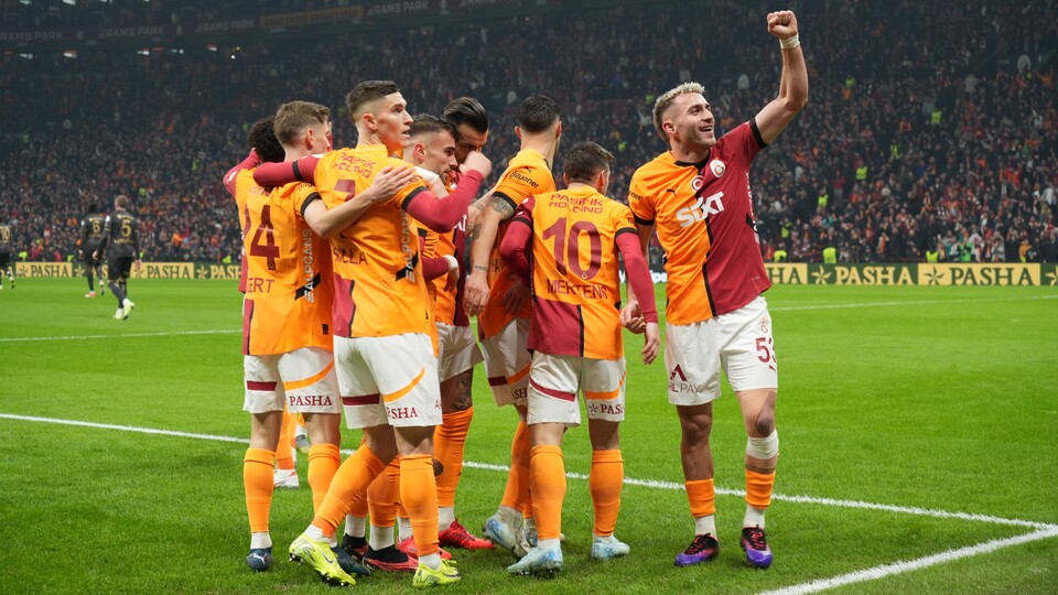 Gol düellosunda kazanan G.Saray!