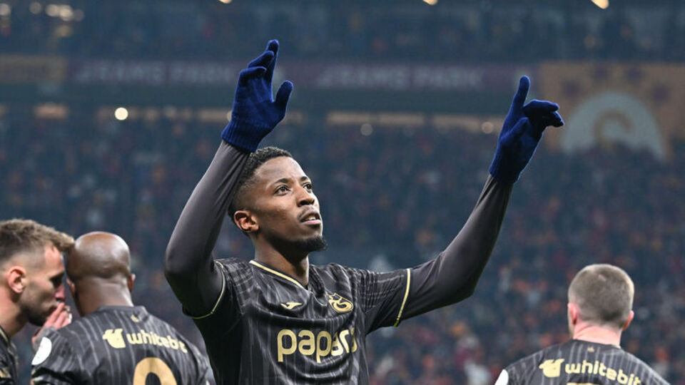 Simon Banza'dan hakem tepkisi!