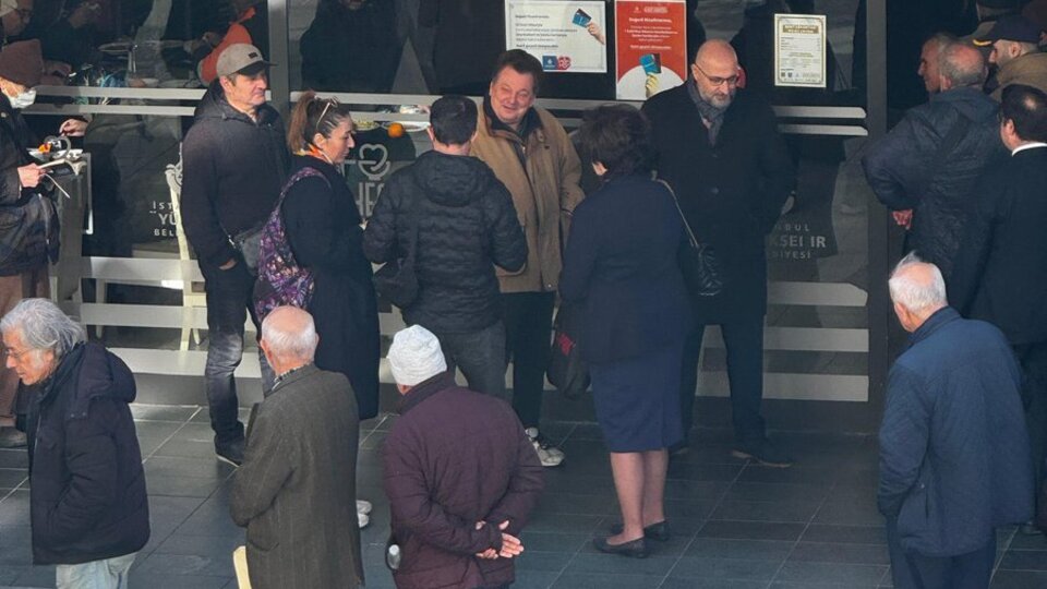 Vedat Milor 'Kent Lokantası'nda görüldü