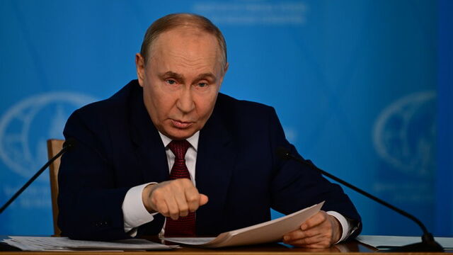 Putin: Kendilerini tanrının temsilcisi sanıyorlar