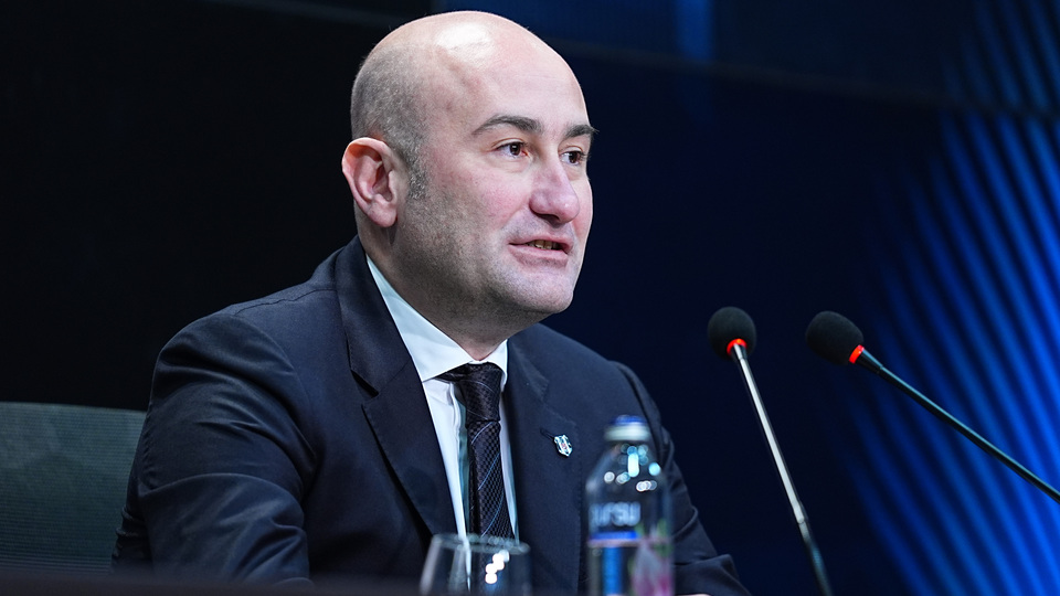 Yücel, Beşiktaş'a gelen teklifi açıkladı!