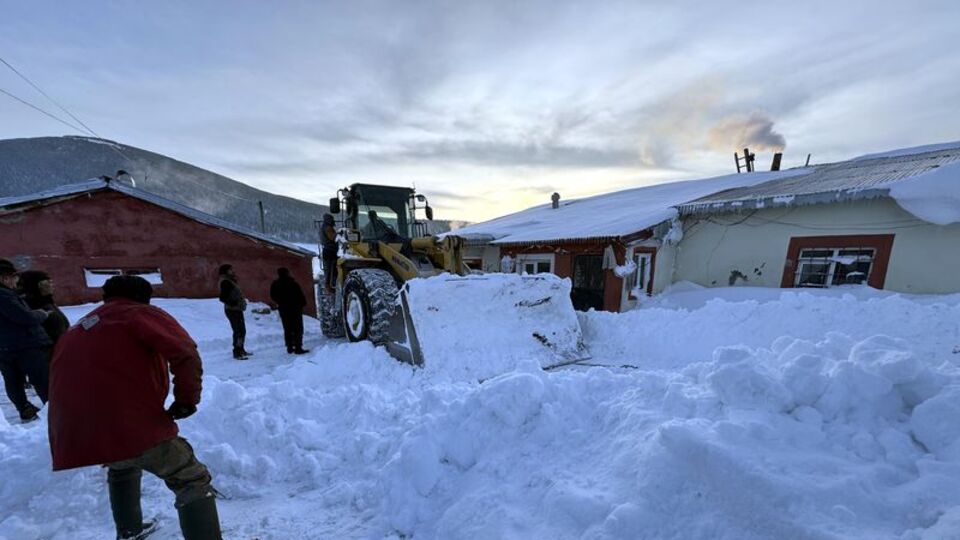Ardahan'da okullar tatil edildi