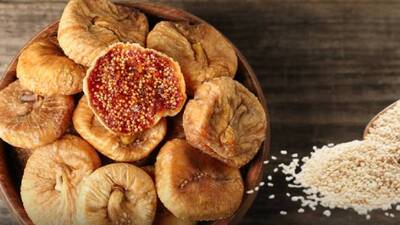 Susam tohumlarında 'Salmonella' kuru incirde 'Okratoksin A' tehlikesi