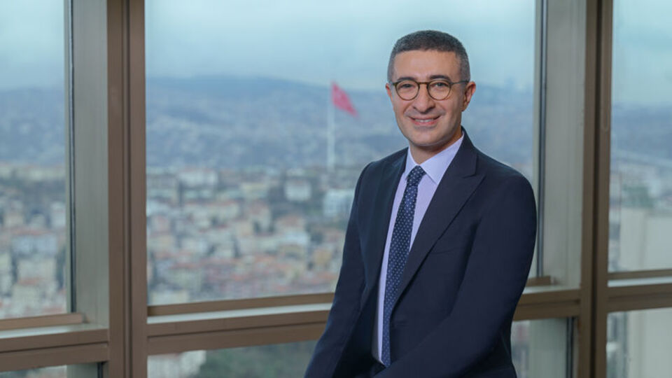 "Aralık'ta ölçülü bir faiz indirimi bekliyorum"